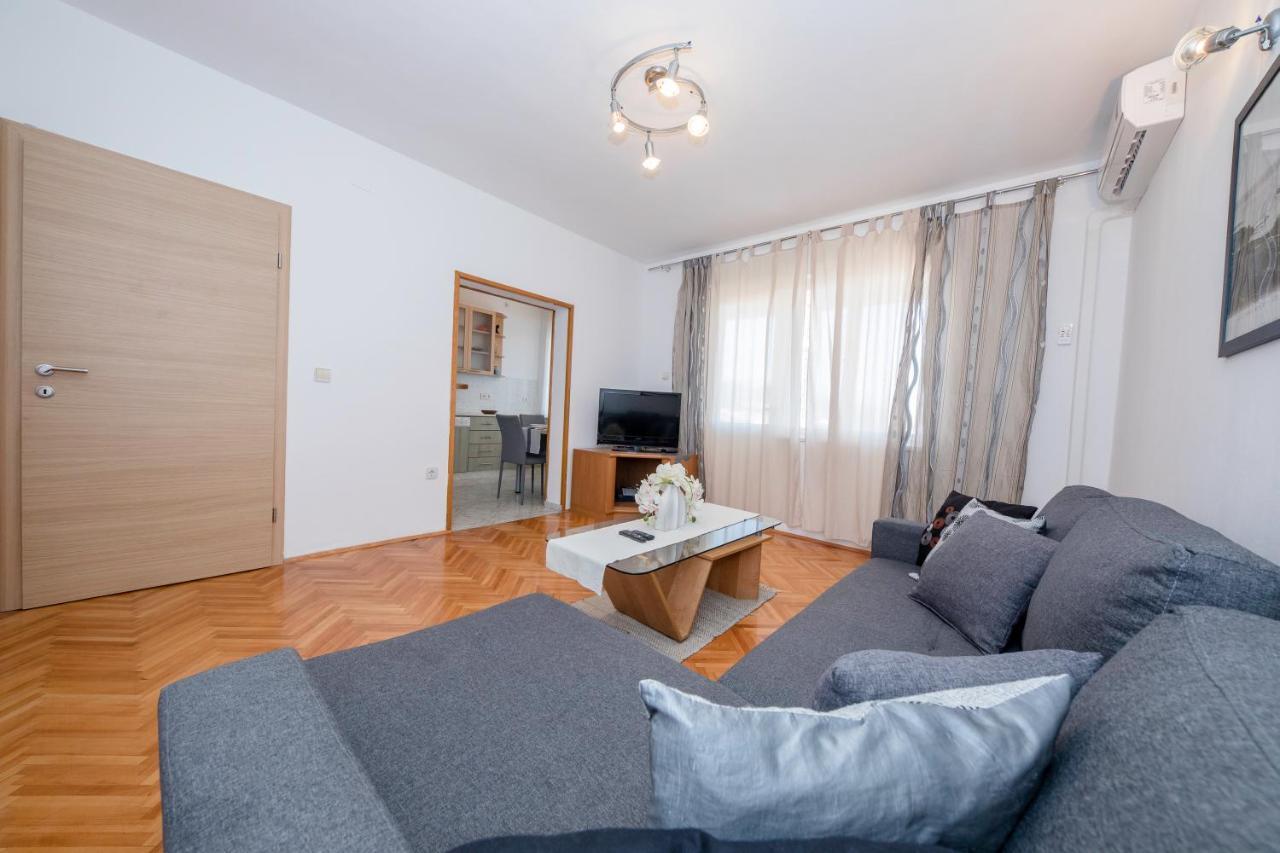 Apartments And Rooms Bolero راب المظهر الخارجي الصورة
