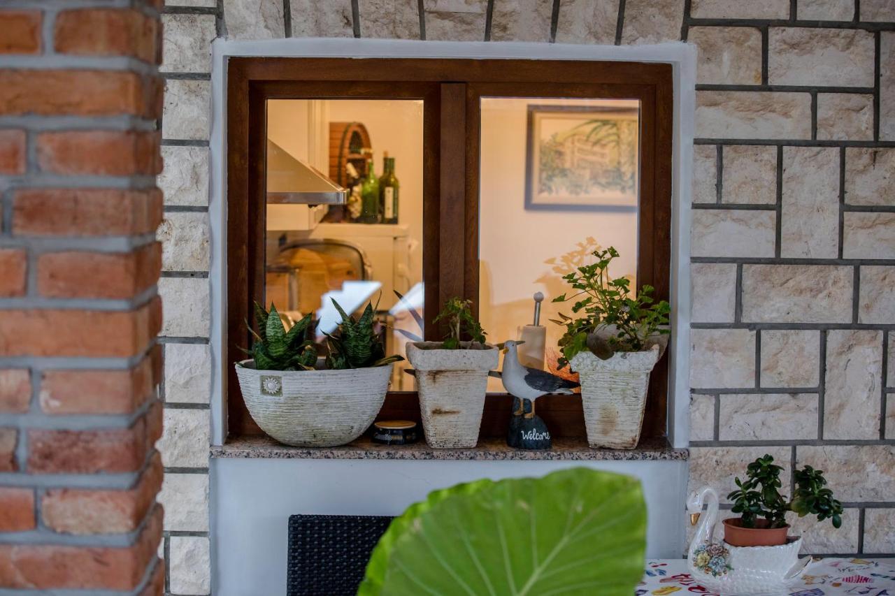 Apartments And Rooms Bolero راب المظهر الخارجي الصورة
