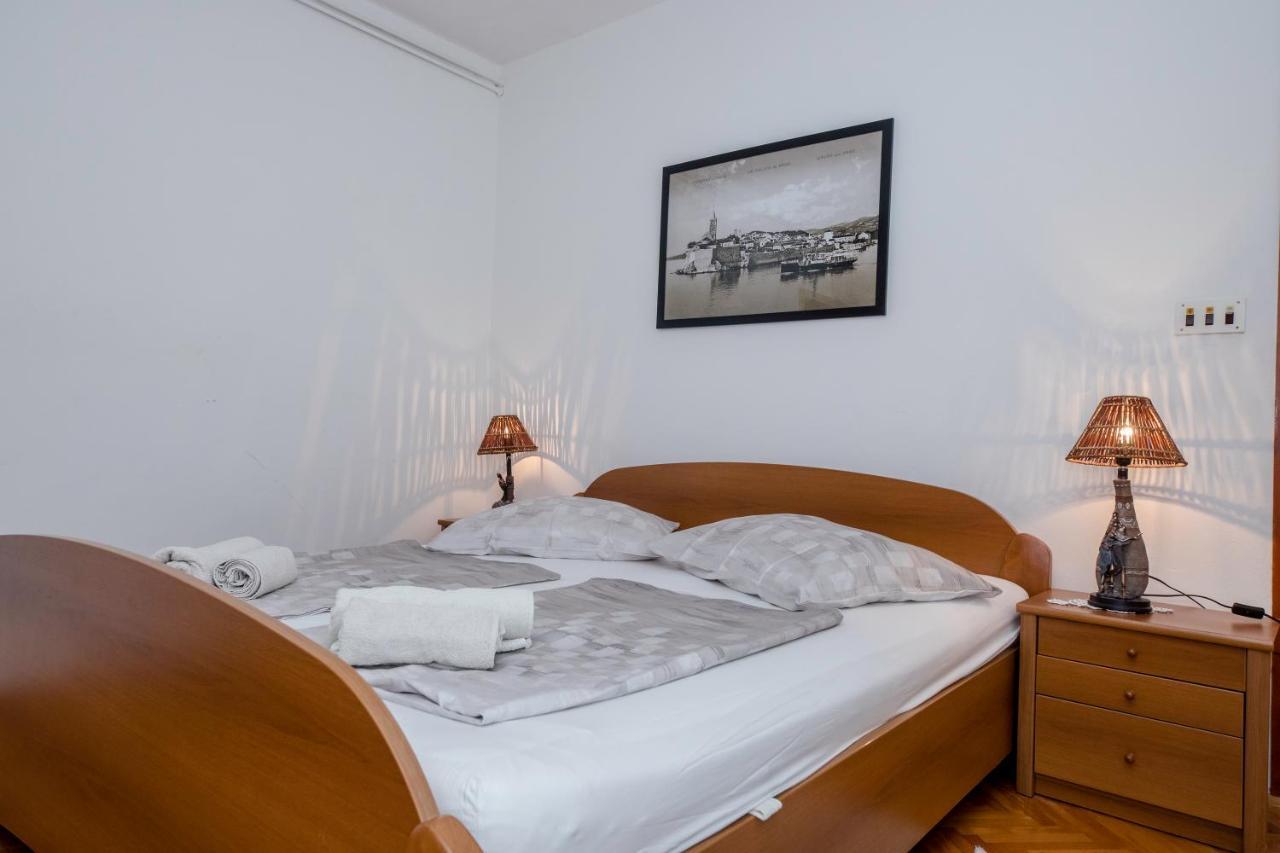 Apartments And Rooms Bolero راب المظهر الخارجي الصورة